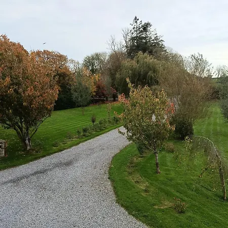 The Free Range At The Cracked Hen Appartement *