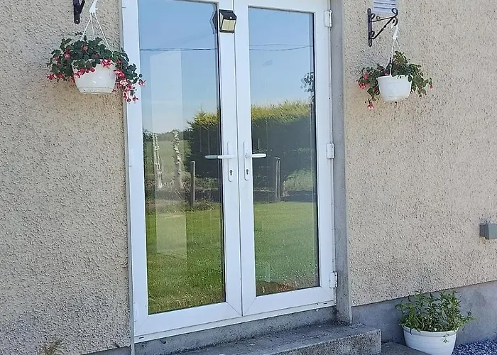 The Free Range At The Cracked Hen Appartement