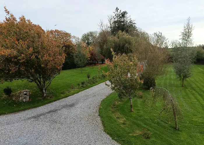 The Free Range At The Cracked Hen Appartement *